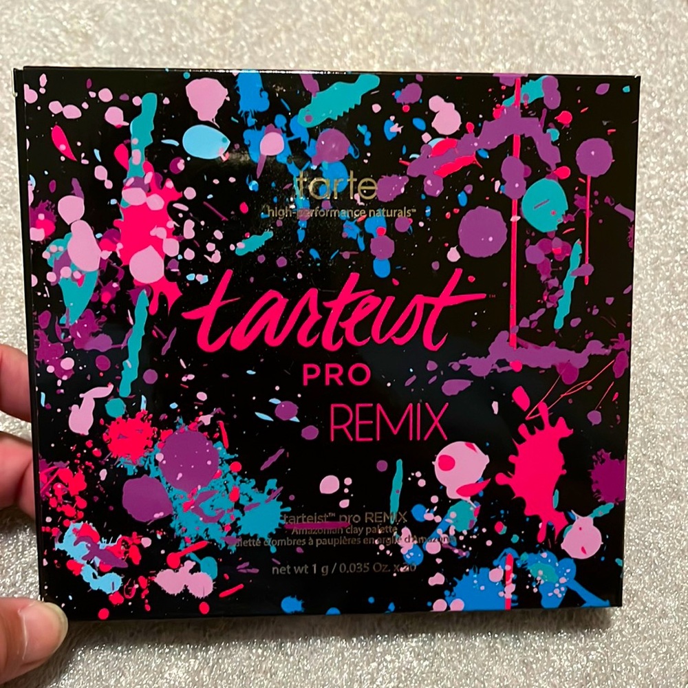 Tarte tartiest pro remix clay eyeshadow palette